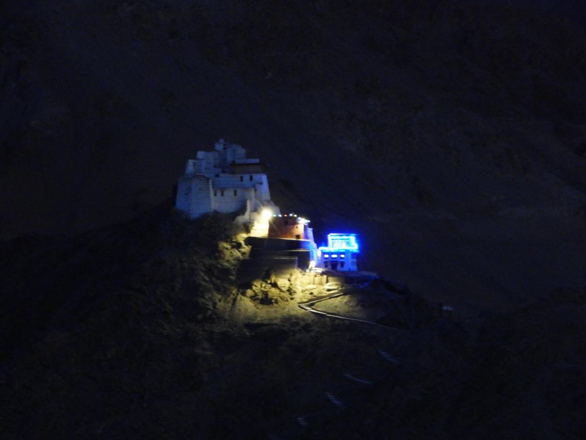 Babu Guest House Leh Dış mekan fotoğraf